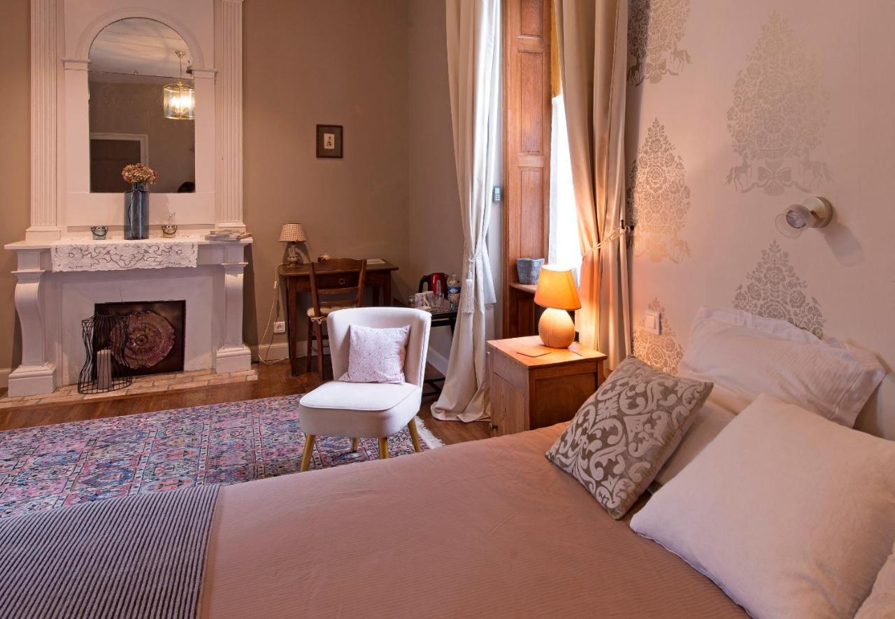 Manoir Tregont Mab Bed & Breakfast Кимпер Екстериор снимка